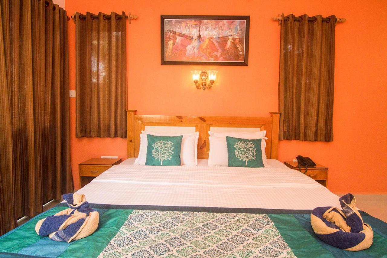 Lui Beach Resort Кандолим Экстерьер фото